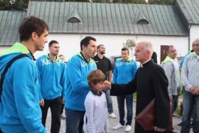 Piłkarze ręczni Vive Tauronu Kielce modlili się o dobry sezon